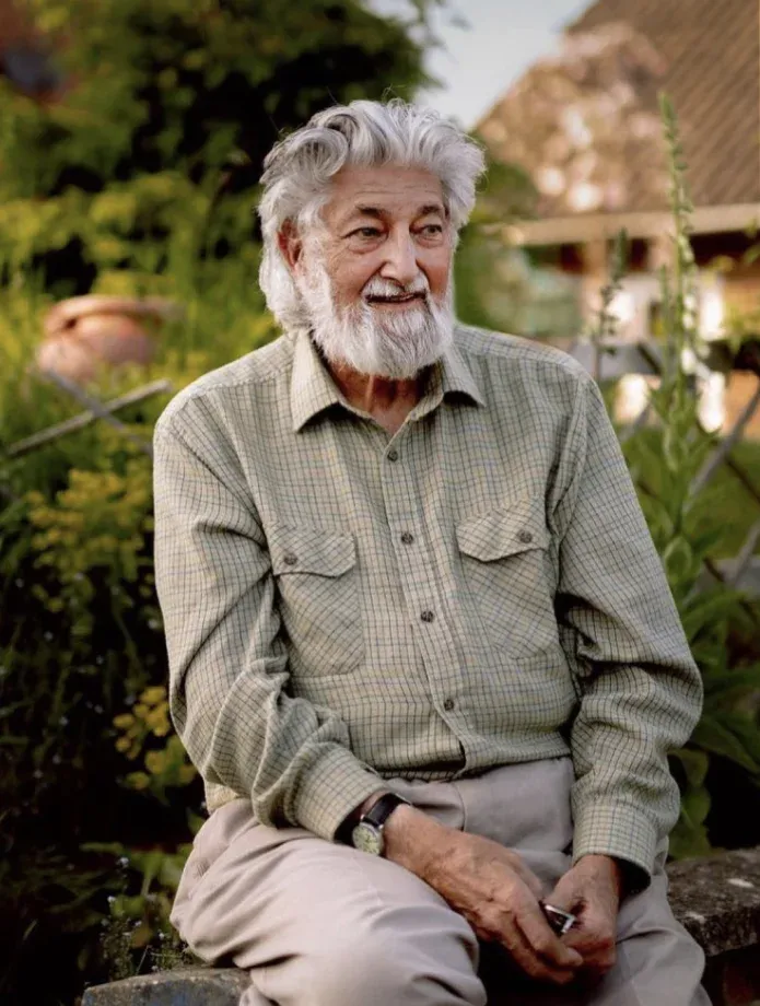 Profile image of Dr. Christopher C. Thompson